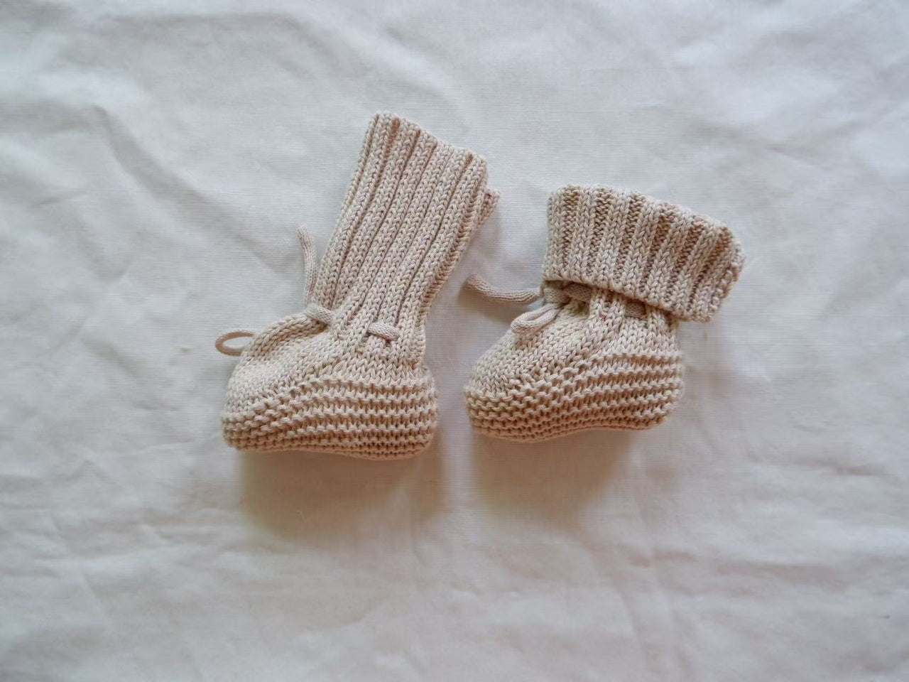 Mini Fashion - Varm og stilig - Strikkede babytøfler