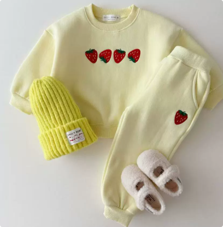 Mini Fashion - Jordbærgenser