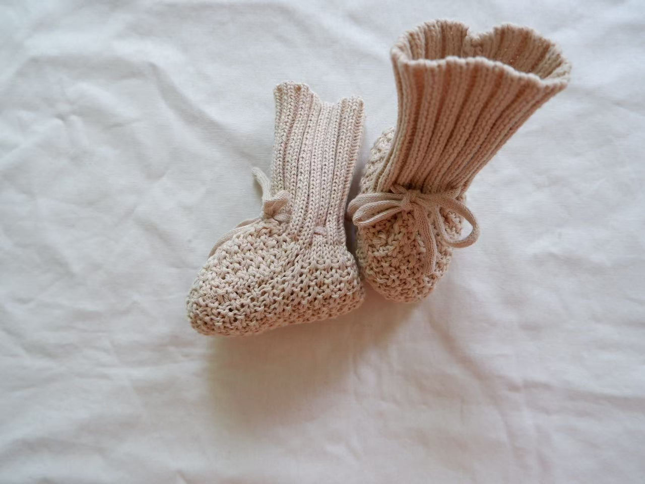 Mini Fashion - Varm og stilig - Strikkede babytøfler