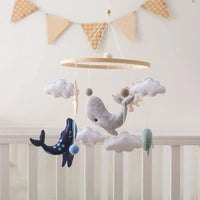 Thumbnail for LittleNest – Naturlig ro – Babymobil i tre