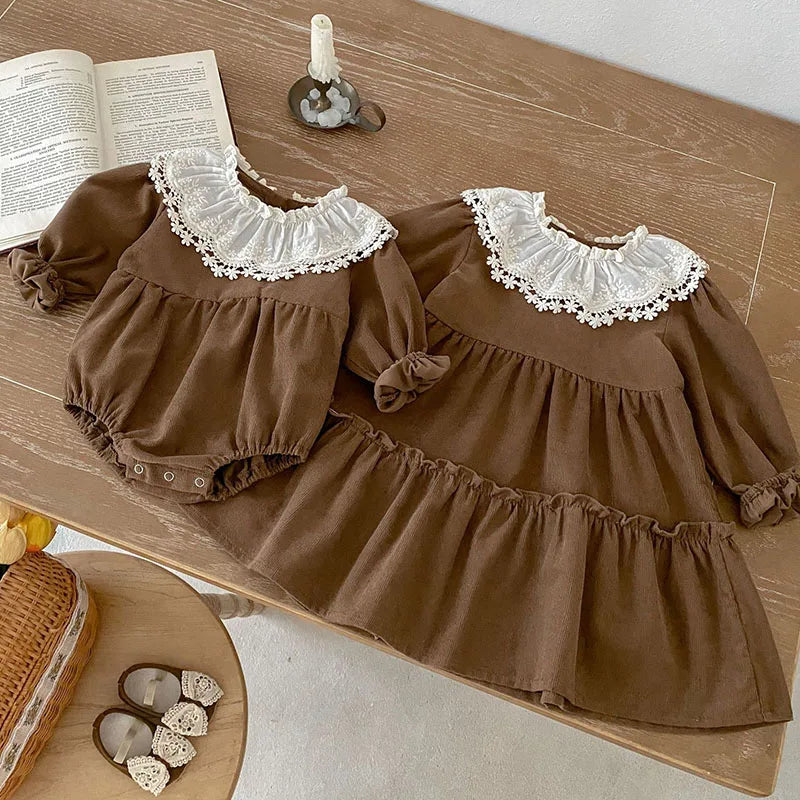 Mini Fashion - Komfortable og stilige - vårlige Romper-kjoler til barn