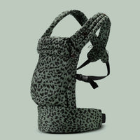 Thumbnail for Snug Sling – Myk og tett – Bæresele for baby og småbarn