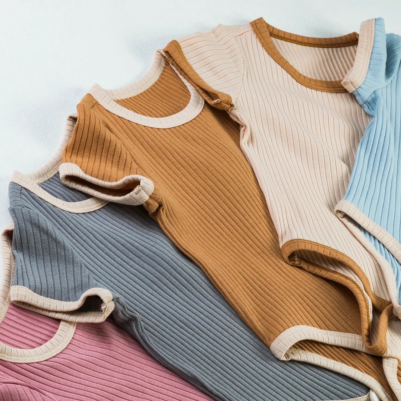 Mini Fashion - Morsomme fargekombinasjoner - Baby body