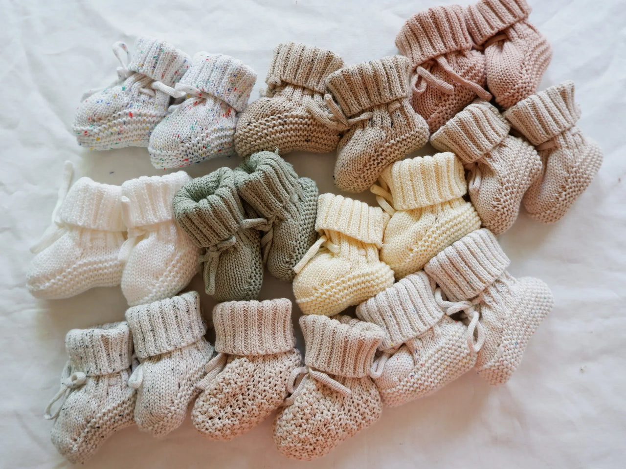 Mini Fashion - Varm og stilig - Strikkede babytøfler