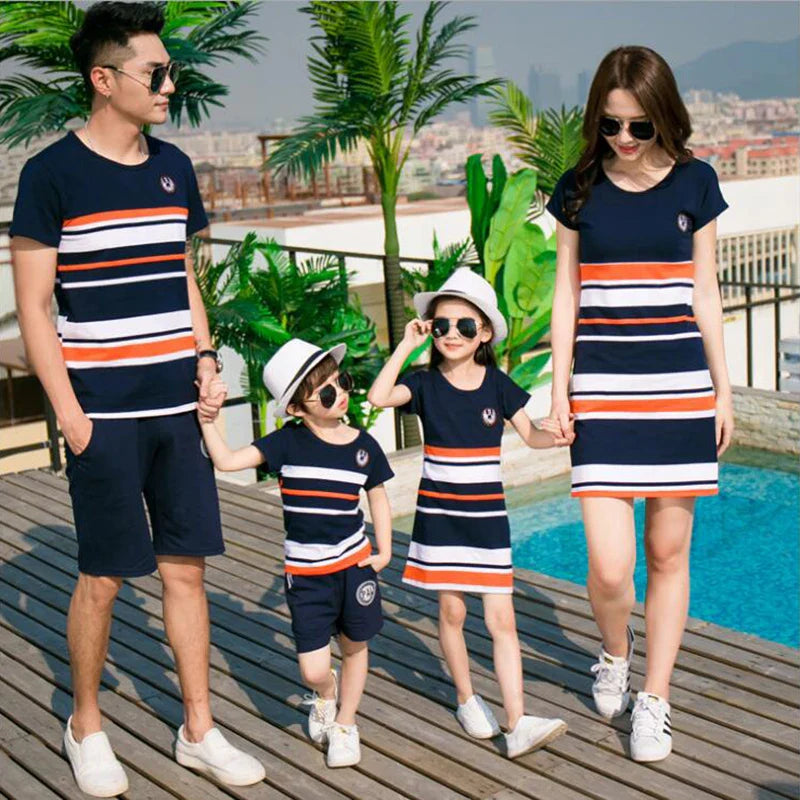 Mini Fashion - Matchende familie - Stripete familiesett