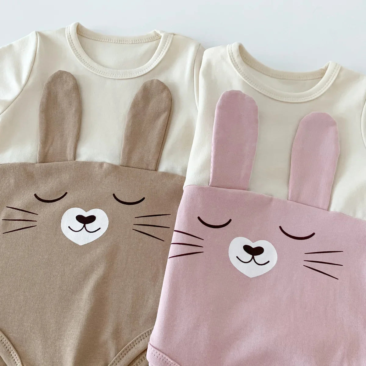 Mini Fashion - Komfortabel bomullsdrakt - søtt kanindesign