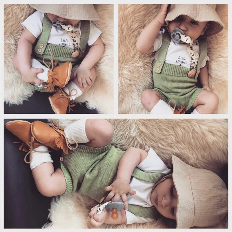 Mini Fashion - Søt strikket baby-omper