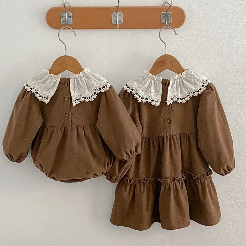 Mini Fashion - Komfortable og stilige - vårlige Romper-kjoler til barn