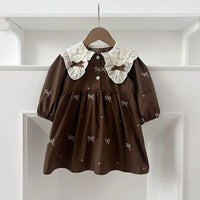 Thumbnail for Mini Fashion - Eventyr og stil - Baby yurkes