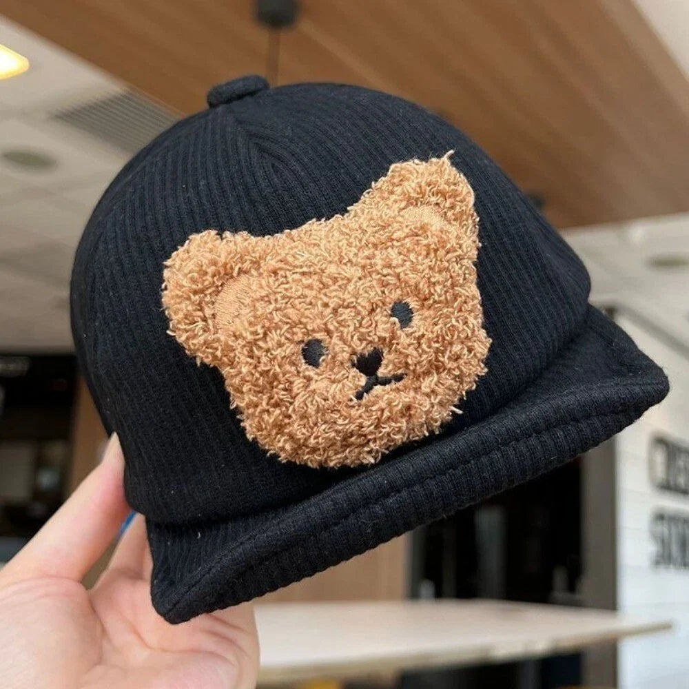 Mini Fashion - Tøff og søt – Corduroy barnecap med bjørn