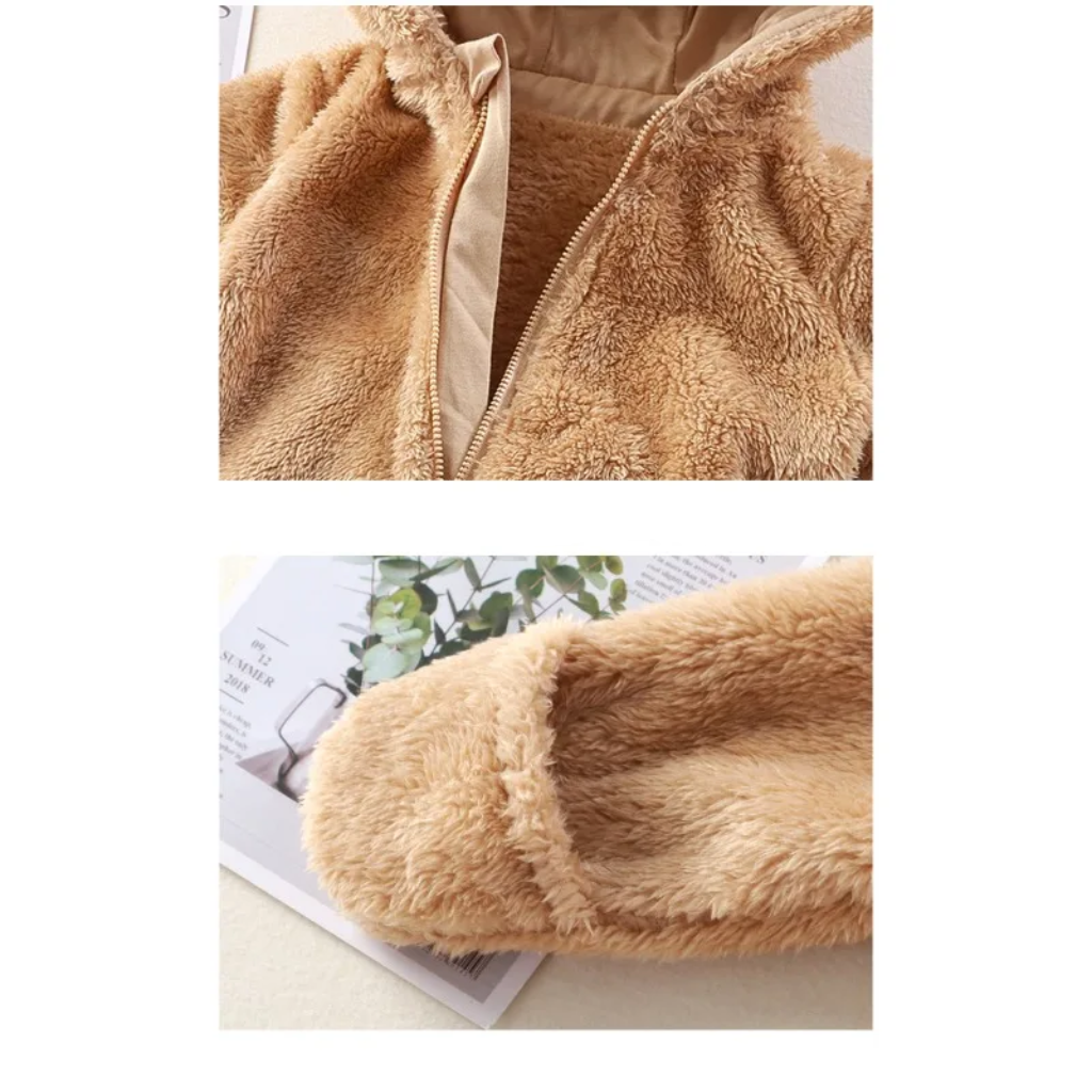 CozyBear – Myk og varm – Babybody med dyrehode på hetten