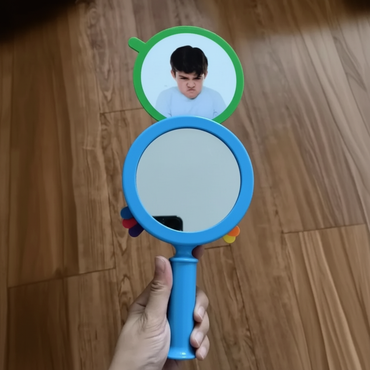 MirrorFun – Lærerikt og interaktivt – Speil med ansiktsuttrykk