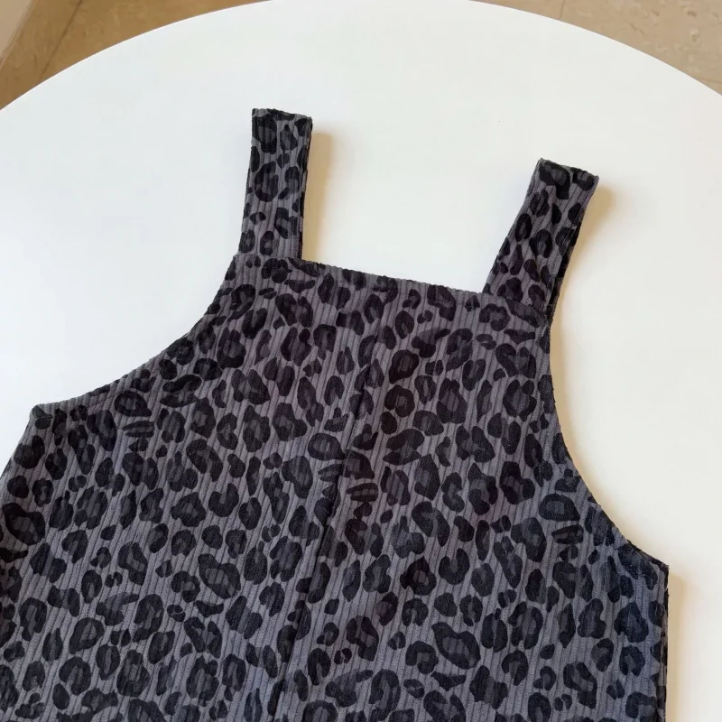 LeopardChic – Trendy og komfortable – Jentebukser med leopardmønster