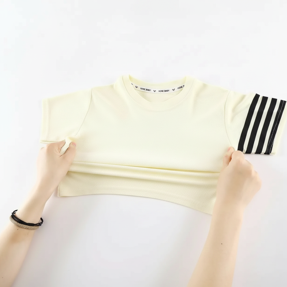 MiniSport – Sport og fritid – 2-delers sett med shorts og T-skjorte