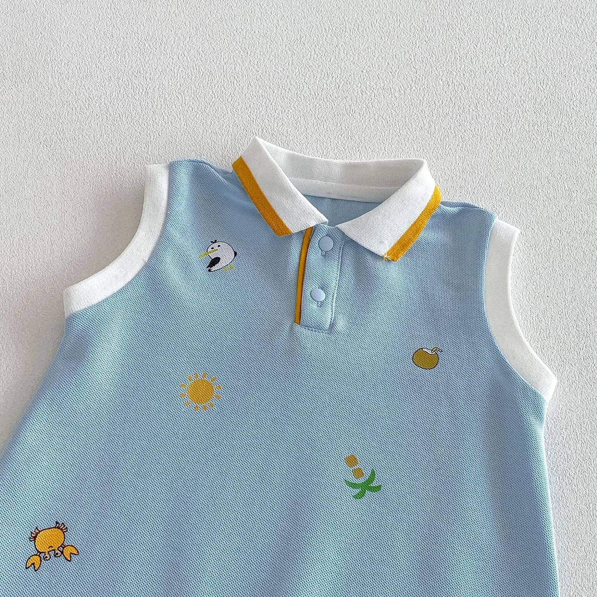 SunnyBaby – Komfortabel og søt – Polo-body til babyer