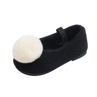 Thumbnail for SoftSteps –  Varmt og mykt – Jentesko med plysjpompon