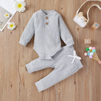 Thumbnail for Mini Fashion – Komfortabelt sett med babykjoler