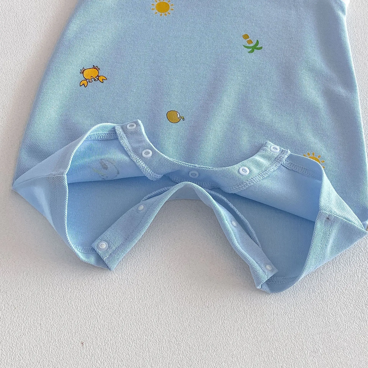 SunnyBaby – Komfortabel og søt – Polo-body til babyer