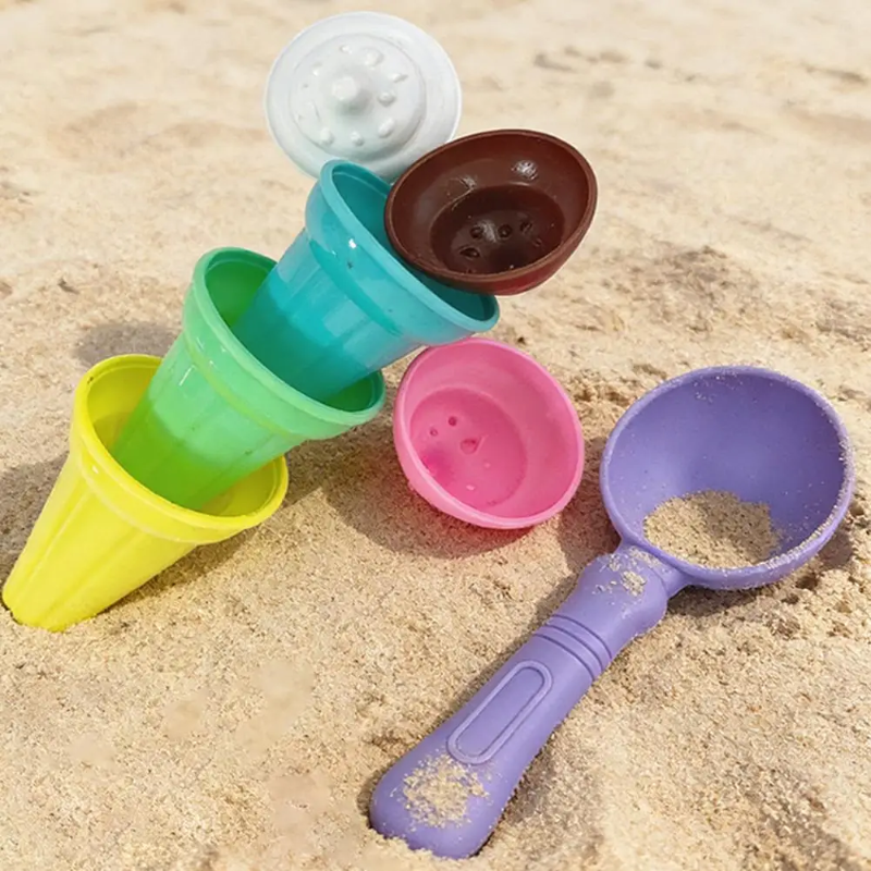 BeachFun – Sandlek & Kreativitet – Strand-is-skje-lekesett