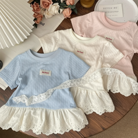Thumbnail for Polo Premium – Mykt og søtt – T-skjorte med blonderkant