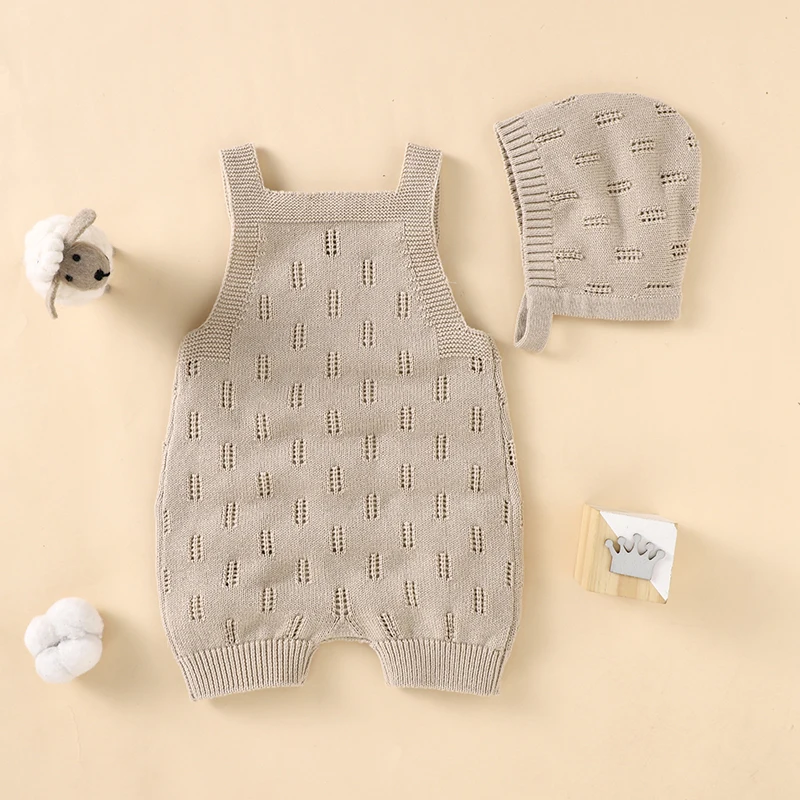 MiniCozy – Myk og behagelig – Strikkede babybukser med lue
