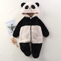 Thumbnail for CozyBear – Myk og varm – Babybody med dyrehode på hetten