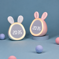 Thumbnail for BunnyGlow – Søt og praktisk – digital vekkerklokke for barn med nattlampe
