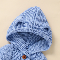 Thumbnail for SoftKnit – Varm og søt – Strikket babyjumpsuit med hette