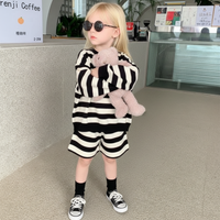 Thumbnail for LittleStyle – Mykt og behagelig – Stripet Comfy-sett i bomull