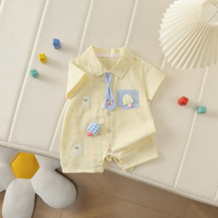 Thumbnail for KiddoStyle – Søt og myk – Jumpsuit for barn med slips og lapp