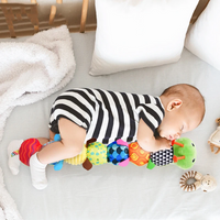 Thumbnail for CuddleCater – Sansestimulerende og utviklingsfremmende – Rangle for babyer