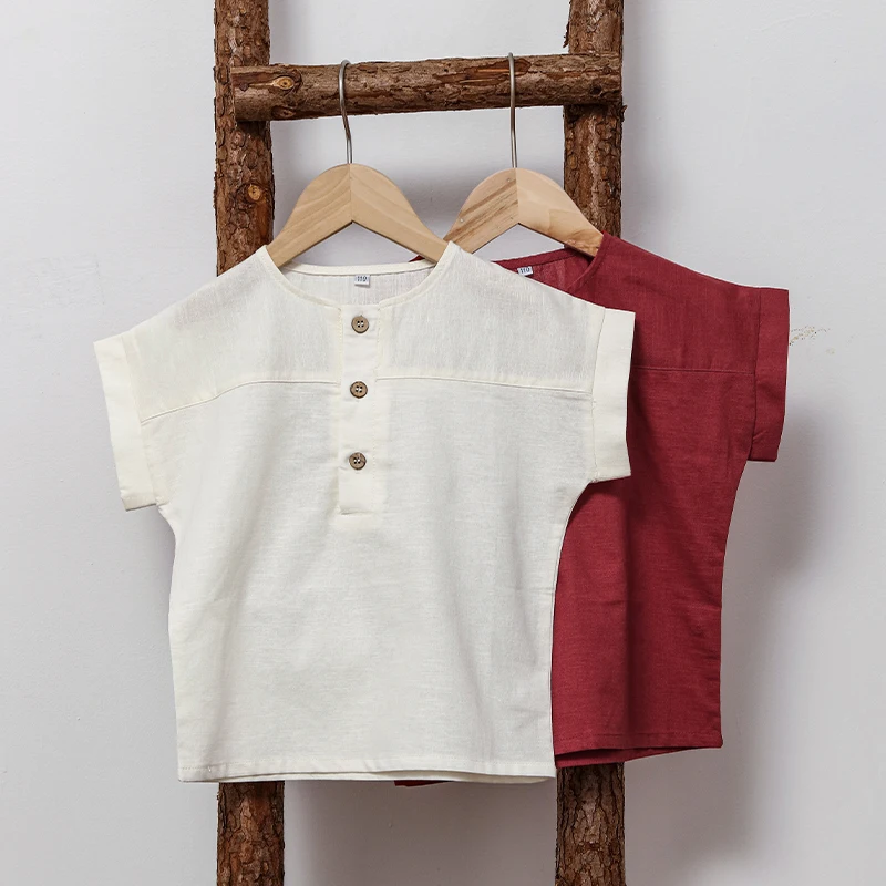 LittleClassic – Elegant og komfortabel – Linneskjorte for gutter med knappedetaljer