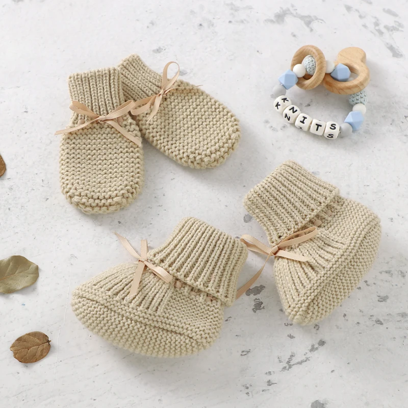 Booties & Mittens – Mykt og varmt – sett med hansker og sko