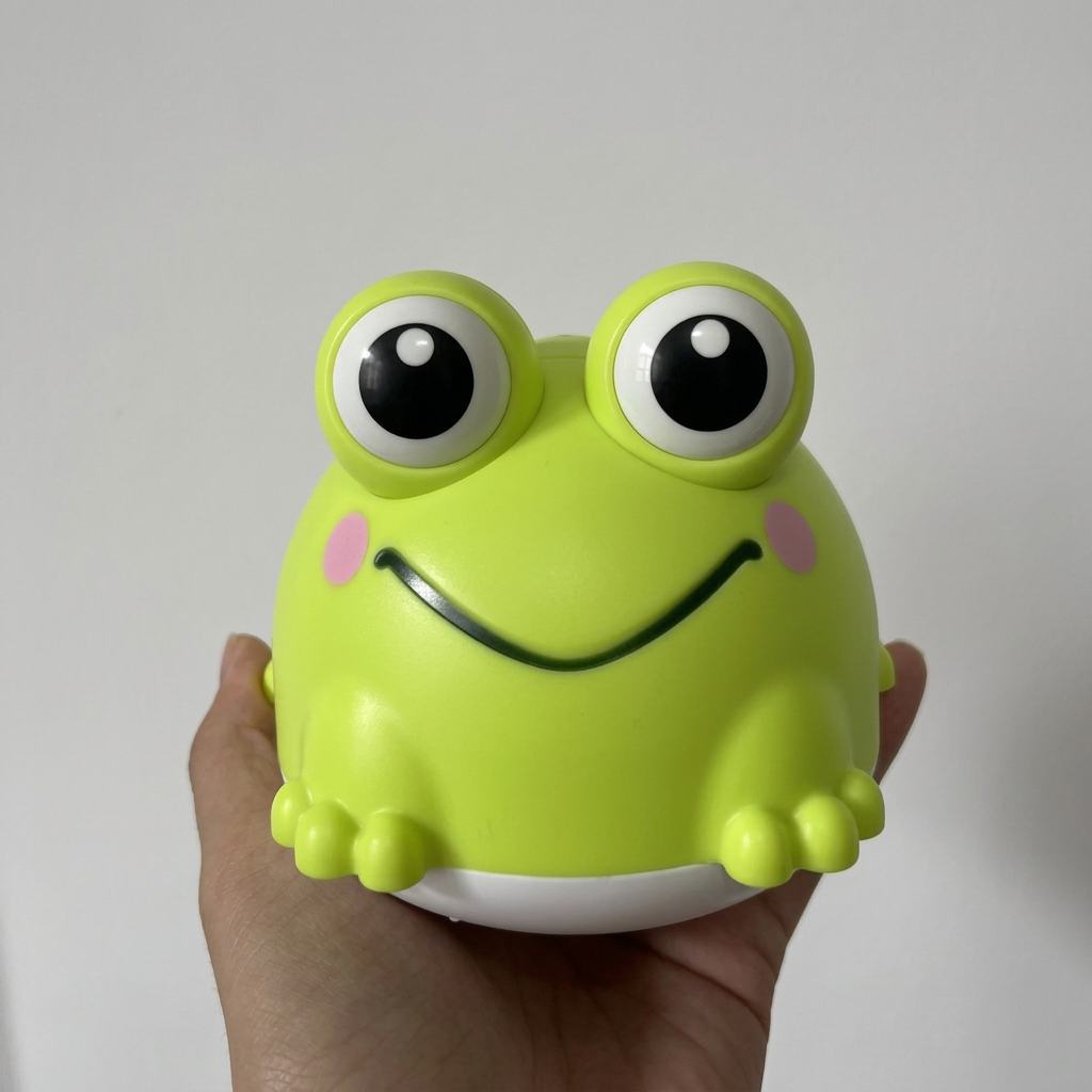 FrogSplash – Munter og interaktiv – Automatisk vannfontene