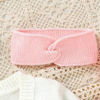 Thumbnail for FloraKnit – Mykt og søtt – babyantrekk med vest, smekke og hårbånd