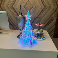 Thumbnail for CrystalGlow – Festlig og stemningsfullt – Dekorativ LED-juletre