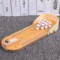 Thumbnail for MiniStrike – Hyggelig og interaktivt – Bowling-spill med trebord