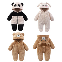 Thumbnail for CozyBear – Myk og varm – Babybody med dyrehode på hetten