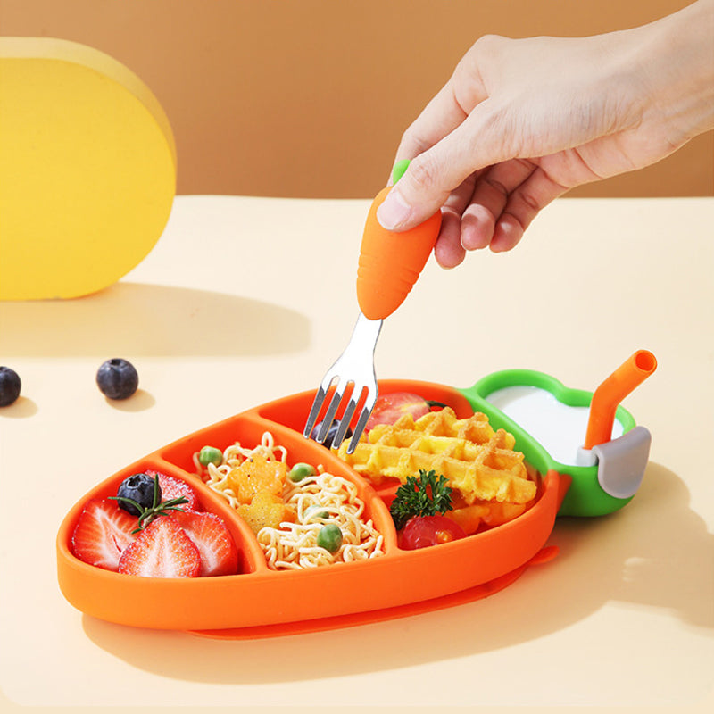 MiniMeal – Sikker og sklisikker – Silikon-småbarnsbestikk med bestikk