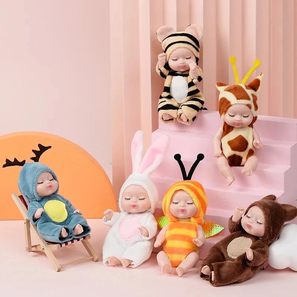 LittleDolly – Søtt og koselig – babydukke i et muntert dyrekostyme