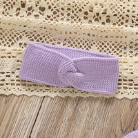 Thumbnail for FloraKnit – Mykt og søtt – babyantrekk med vest, smekke og hårbånd