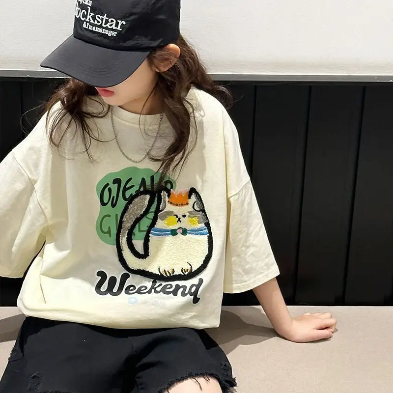 FunPaws – Lekent og stilig – Oversized T-skjorte med katteprint