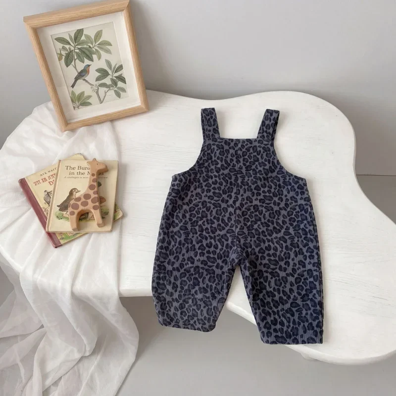LeopardChic – Trendy og komfortable – Jentebukser med leopardmønster