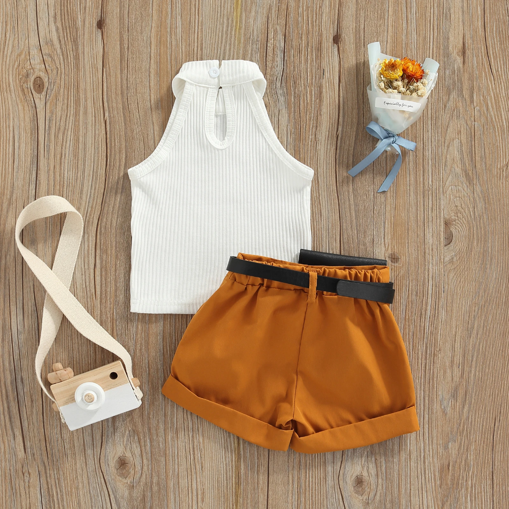 MiniFashionista – Elegant & Trender – Jentesett med topp, shorts og hofteveske