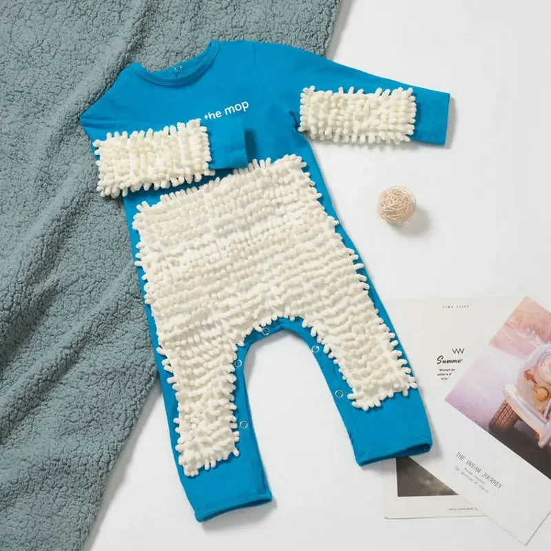 TinyCleaner – Myk og praktisk – babyjumpsuit til å krype og leke i
