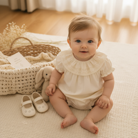 Thumbnail for Vintage Rompers – Tidløs og myk – Baby-jumpsuit