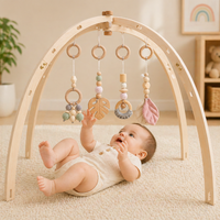 Thumbnail for Wooden Baby Rattle Toy – Sansestimulerende og trygt – Baby Gym