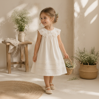 Thumbnail for Sleeveless Dress – Elegant og komfortabel – kjole med blonderkrage
