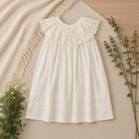 Thumbnail for Sleeveless Dress – Elegant og komfortabel – kjole med blonderkrage