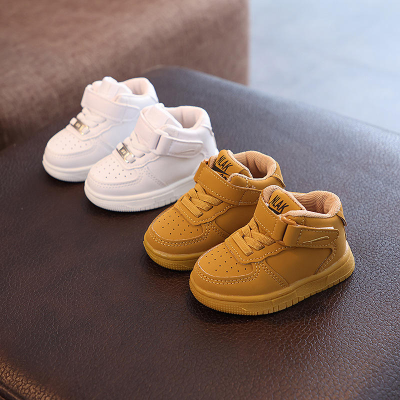 KidTrend – Robuste og myke – Sneakers for småbarn